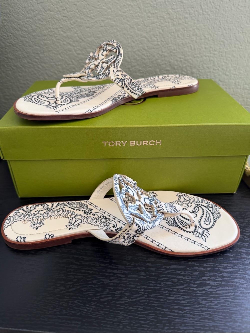 WORN ONCE - Tory Burch Limited Edition Americana Bandana Miller Thong Sandals